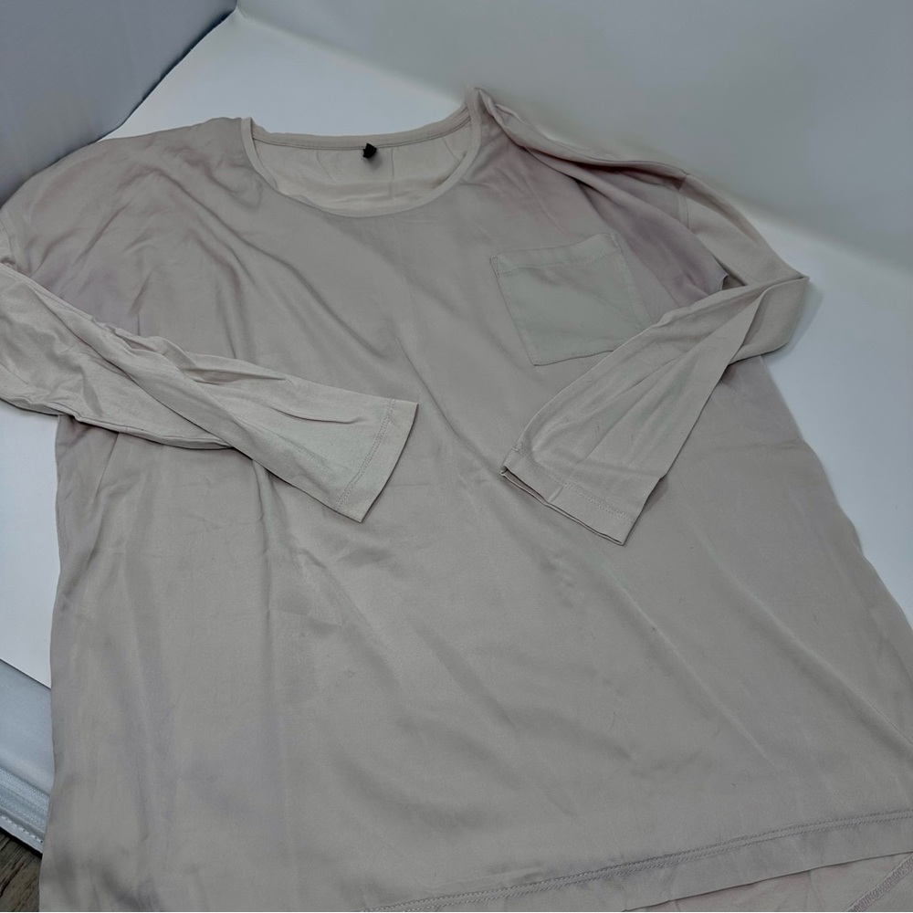 Solid Blush Long Sleeve Shirt for Women in EUC
